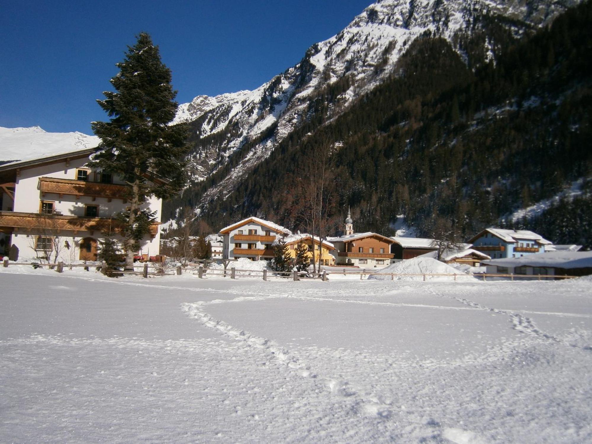 Karlspitze -Natur Pur Appartementhaus カウナータール エクステリア 写真